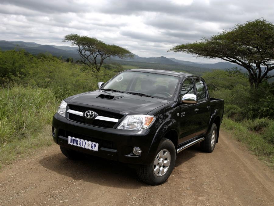  Toyota Hilux Double Cab 2005 года  (фото 19 из 30)